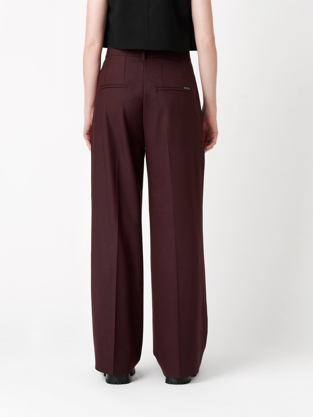 Hose Mara_393 berry Rueckansicht Hose Mara_393 berry Rueckansicht