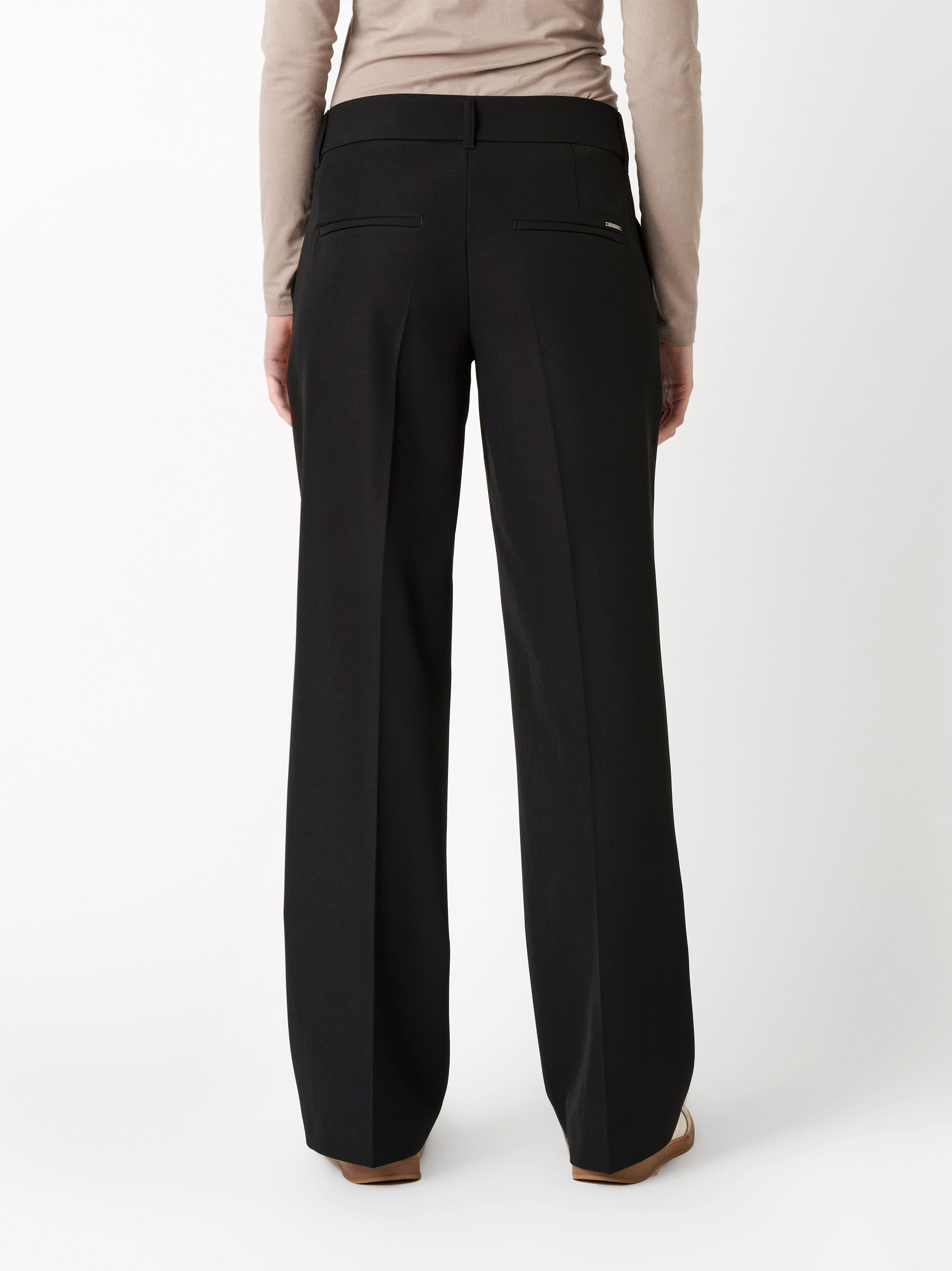 Trousers May_305 black rear view Trousers May_305 black rear view