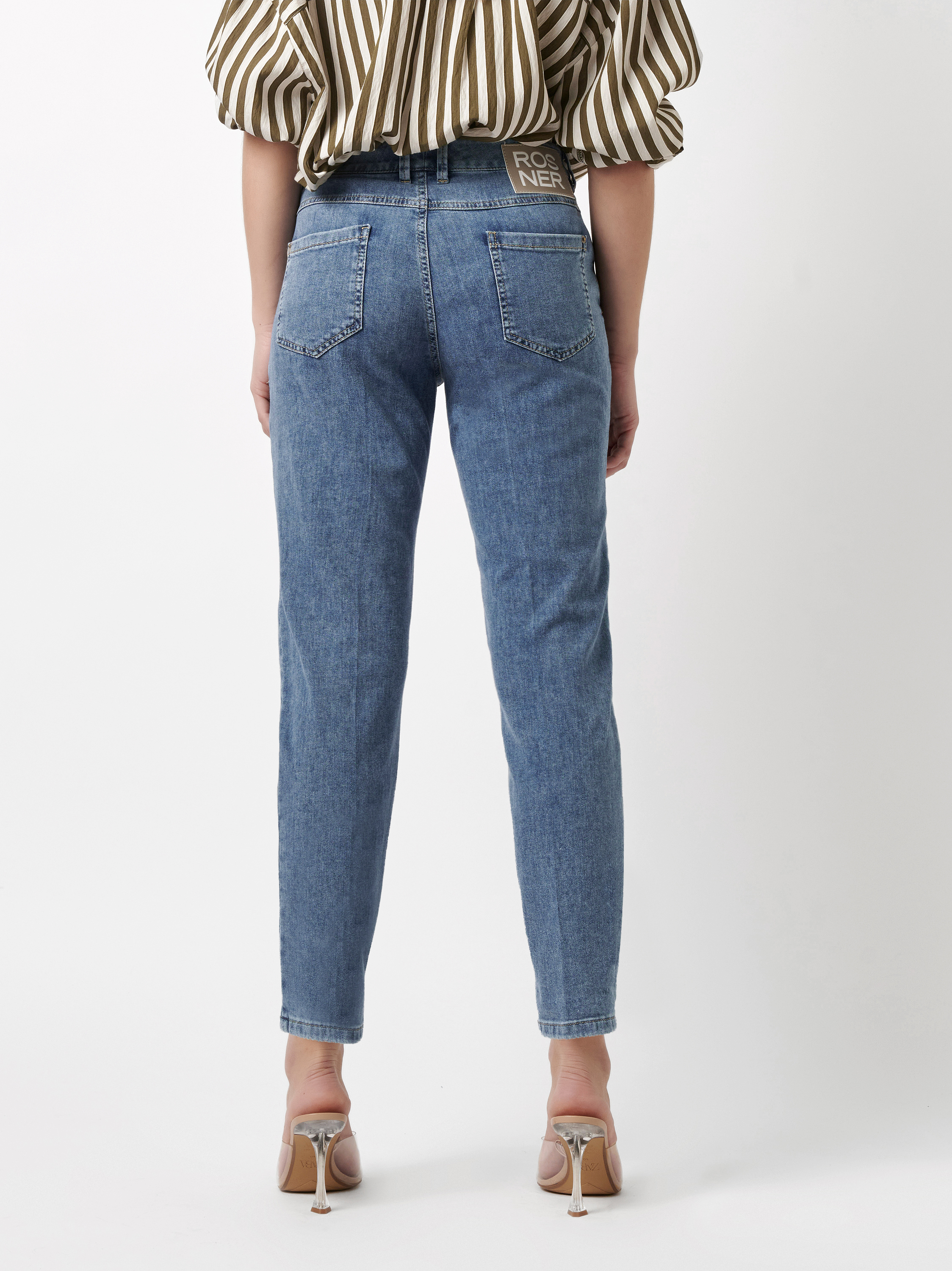 Jeans May_295 mid blue rear view Jeans May_295 mid blue rear view