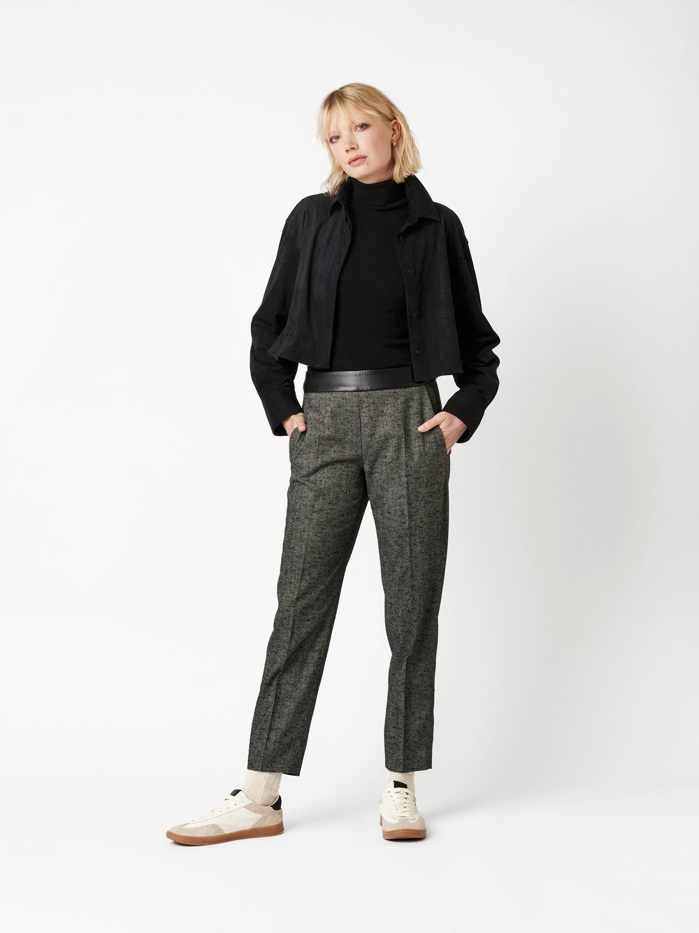 Jeans May_455 dark grey Outfitansicht