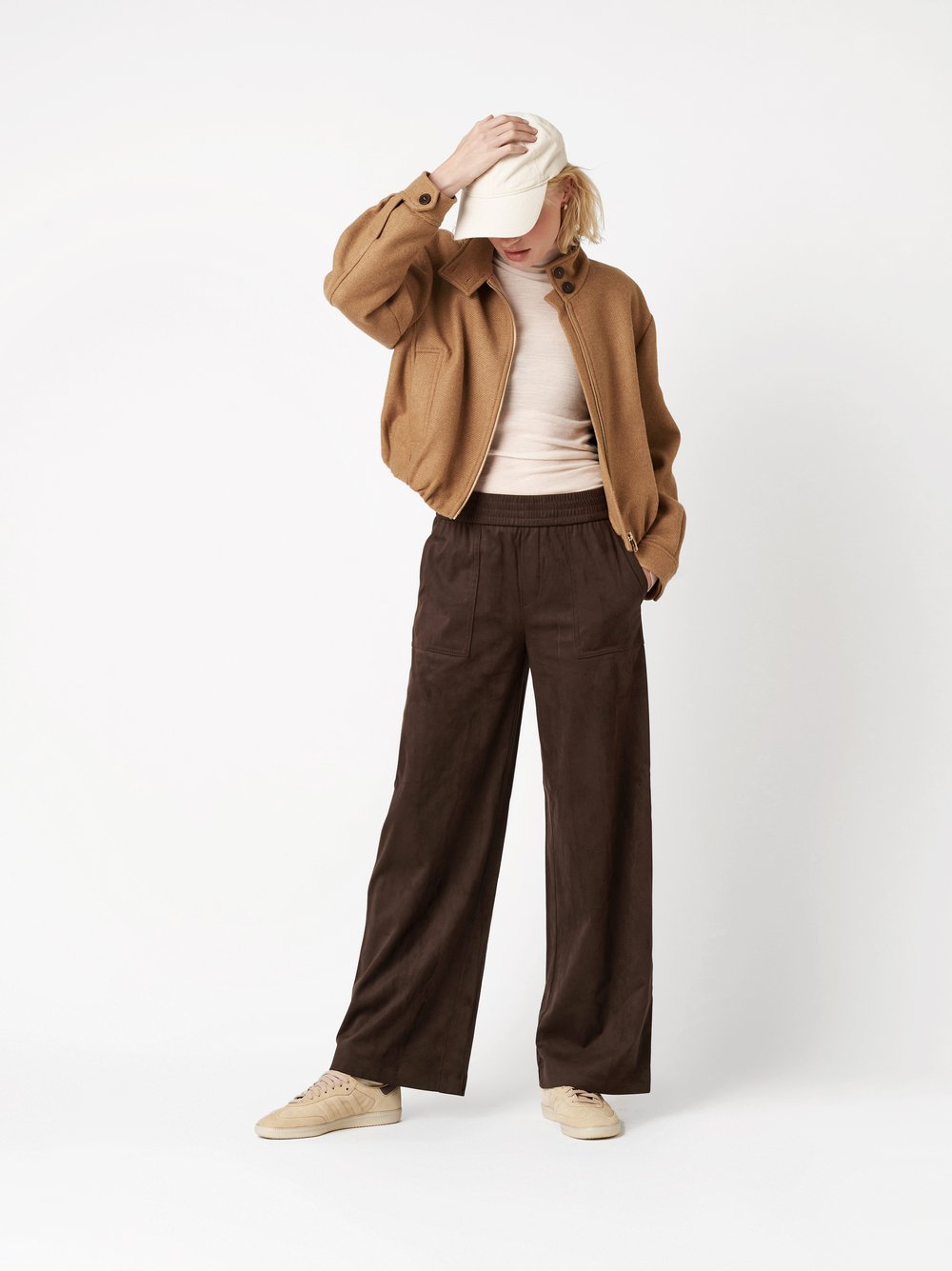 Trousers Mara_369 brown outfit view