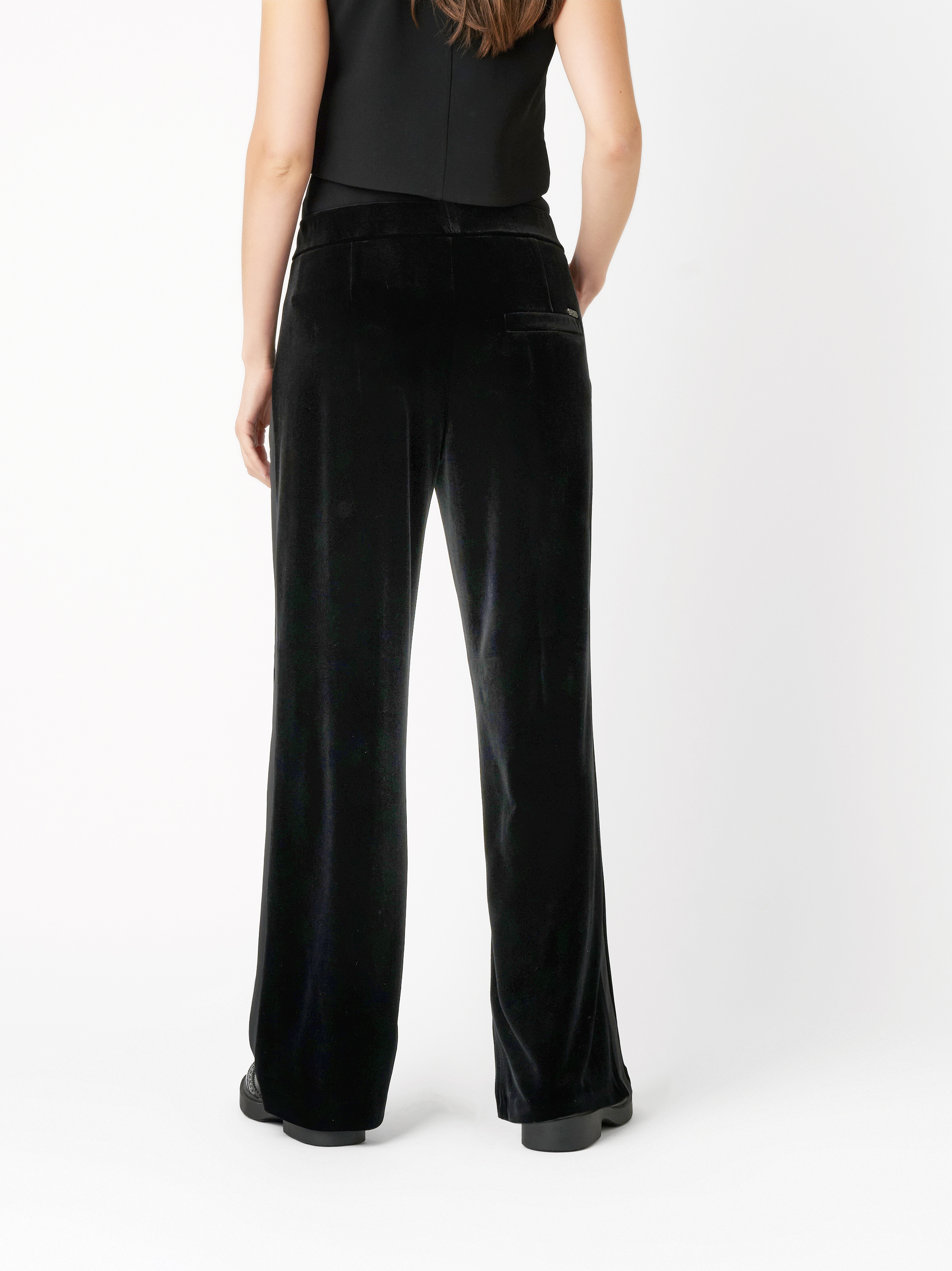Trousers Mara_355 black rear view Trousers Mara_355 black rear view