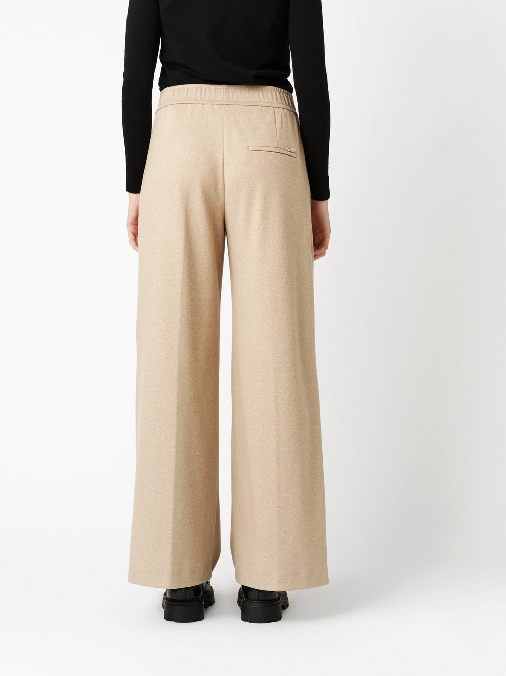 Trousers Mara_403 sand rear view Trousers Mara_403 sand rear view
