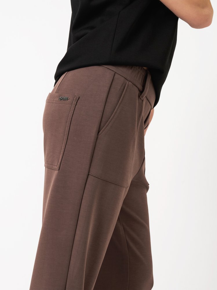 Womens trousers Mara Tapered in brown, tapered-fit trousers made of scuba, detail view