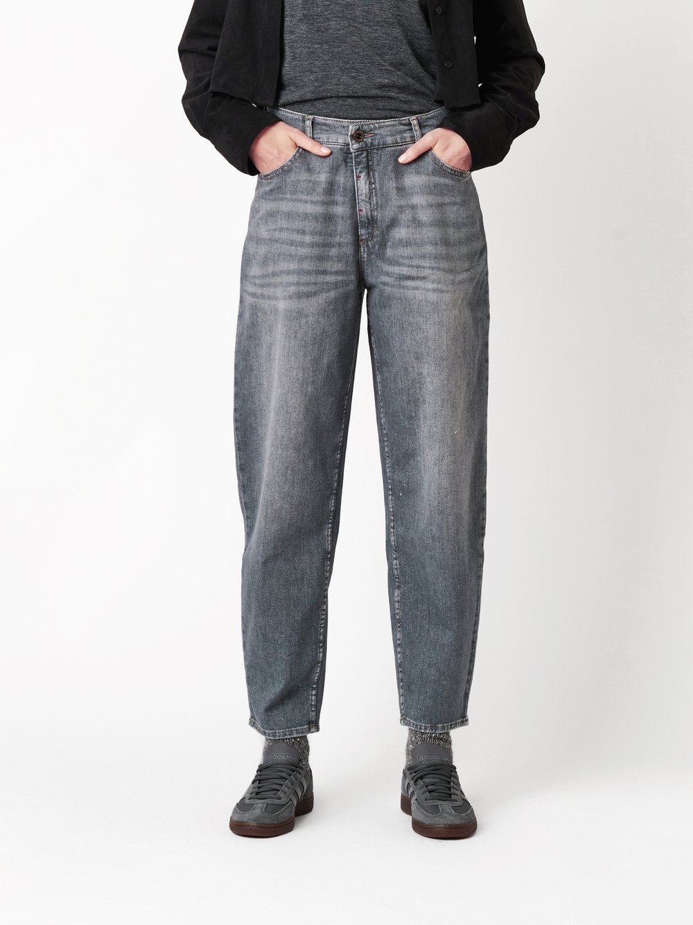 Jeans Mara_385 mid grey front view