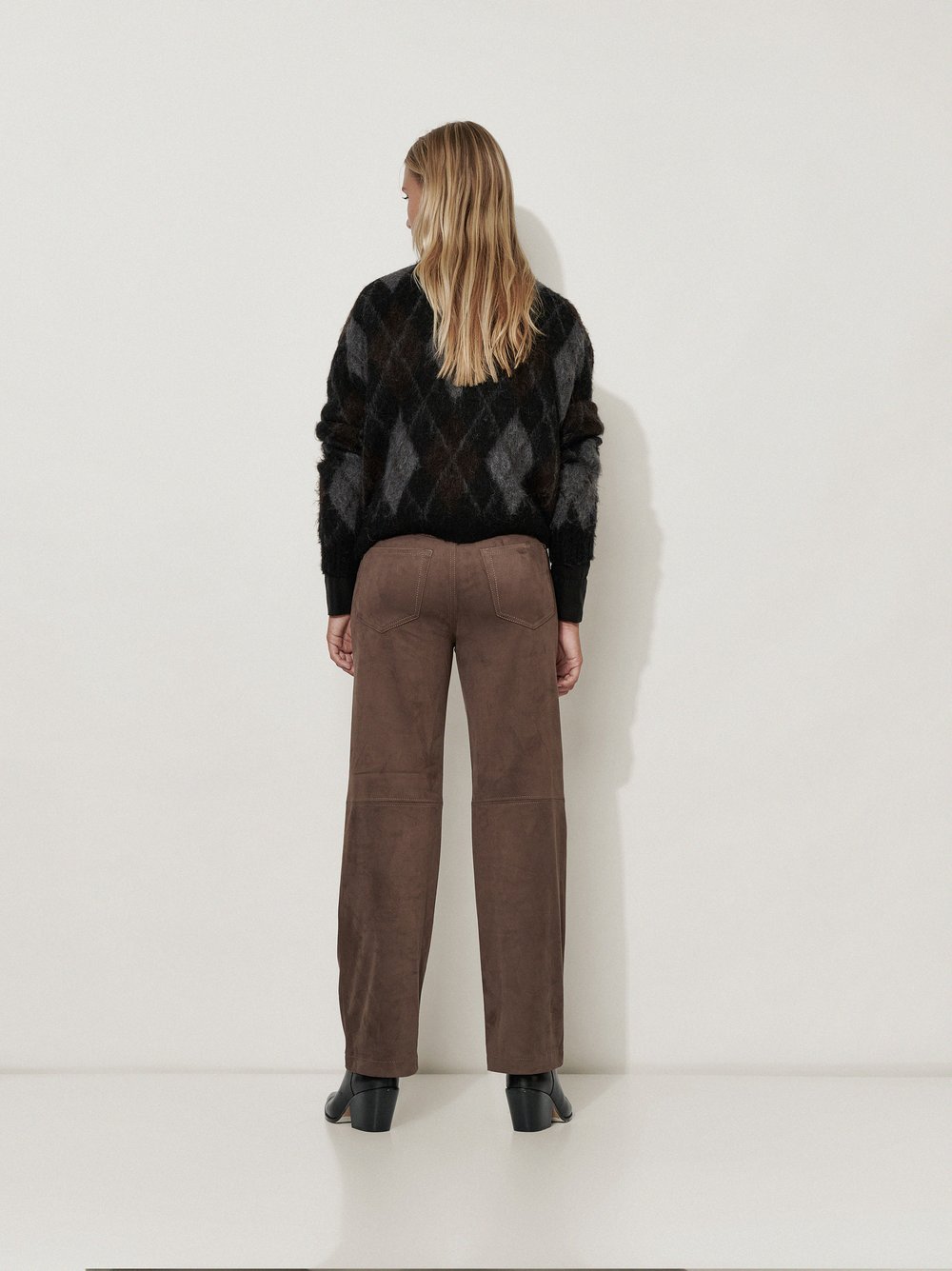 Womens trousers Audrey Straight in Brown, straight-fit trousers in suede look, back view worn by model