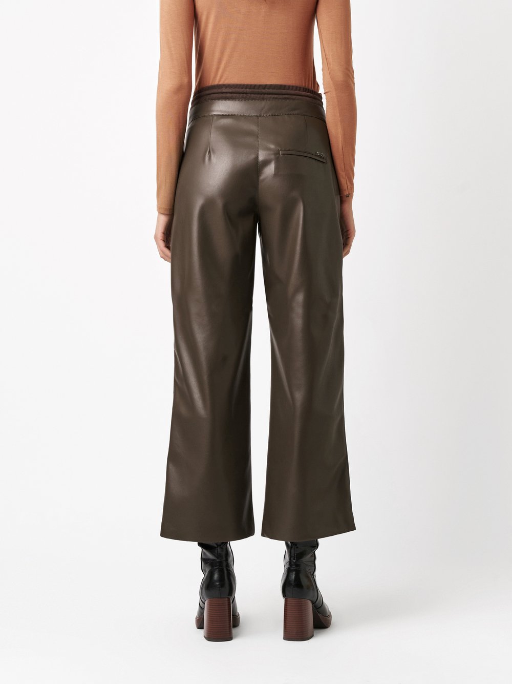 Trousers May_454 brown rear view Trousers May_454 brown rear view