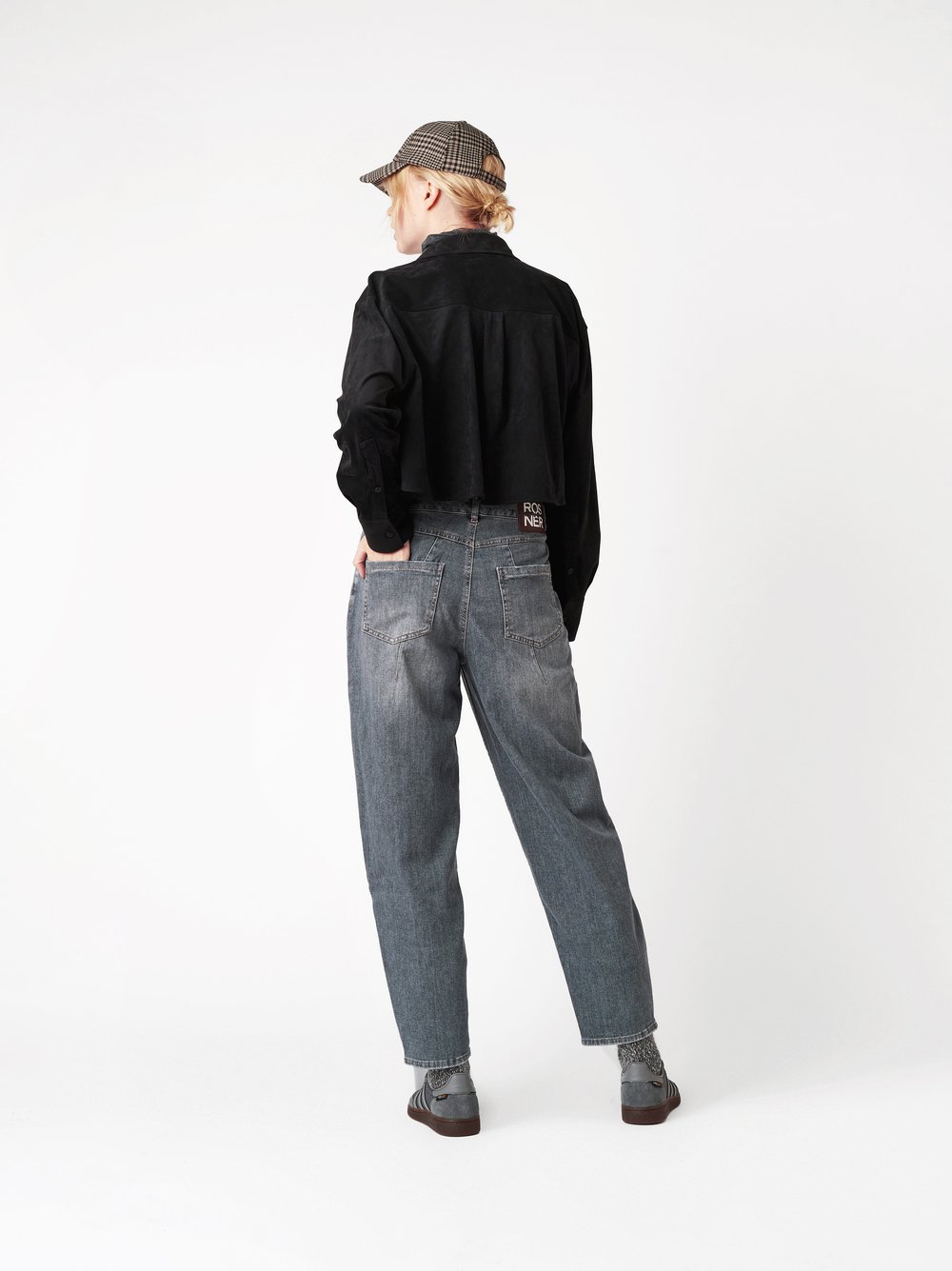 Jeans Mara_385 mid grey rear view Jeans Mara_385 mid grey rear view