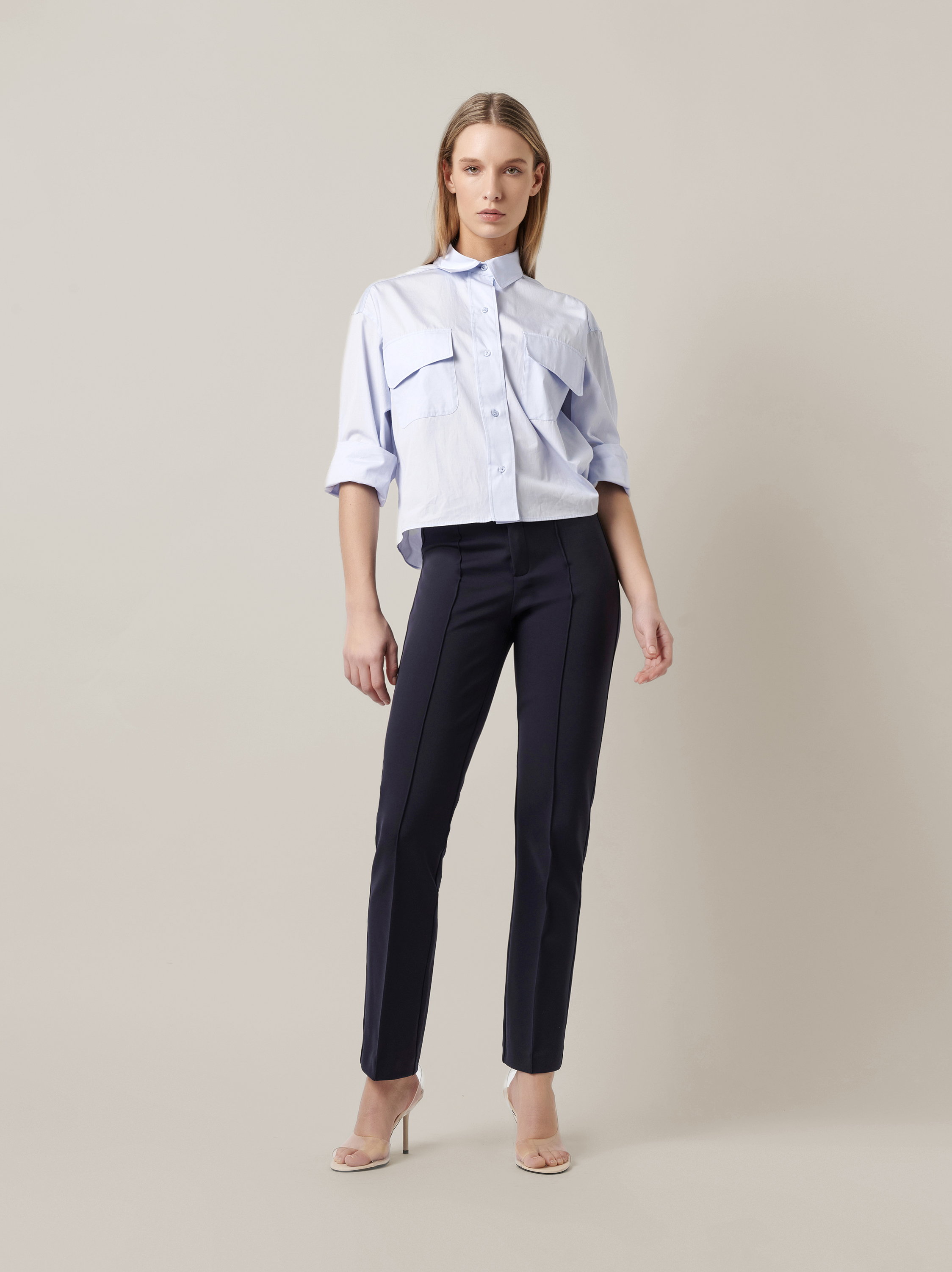 Womens trousers Alisa Slim in navy, slim-fit business trousers, outfit view worn by model
