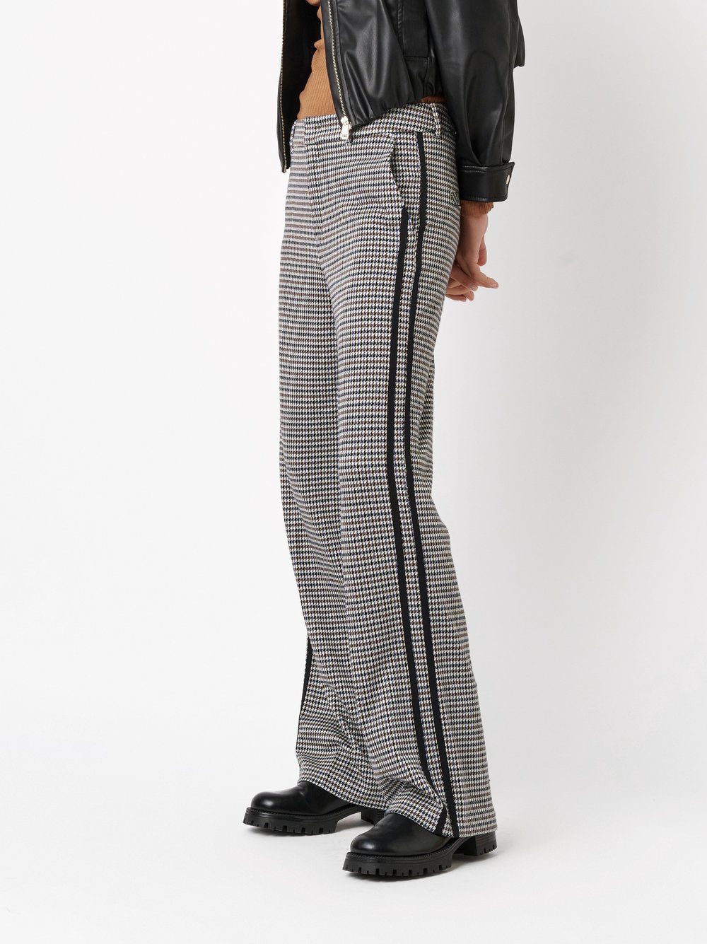 Trousers Mara_355 navy/black front view Trousers Mara_355 navy/black front view