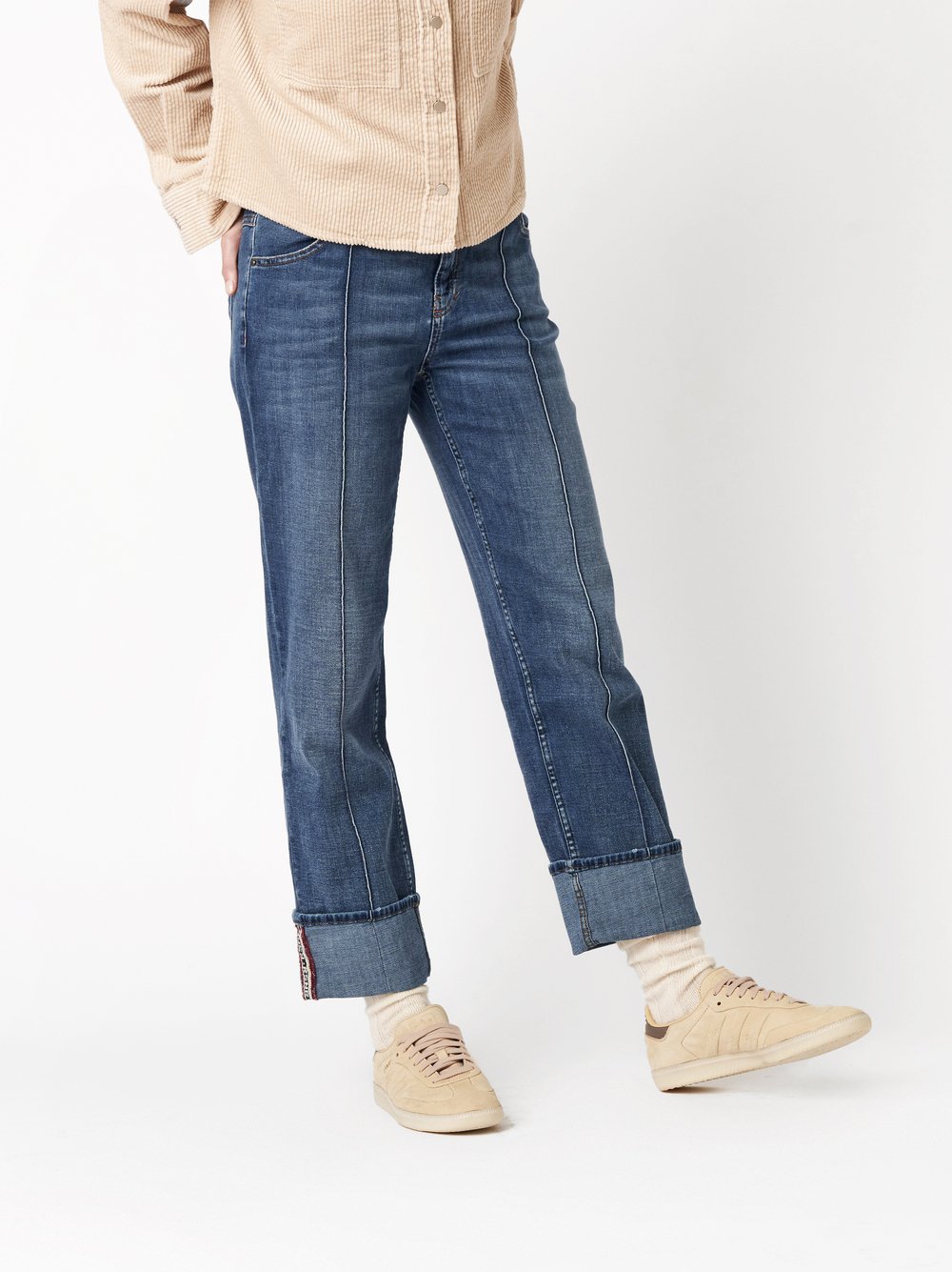 Jeans Masha_152 mid blue front view