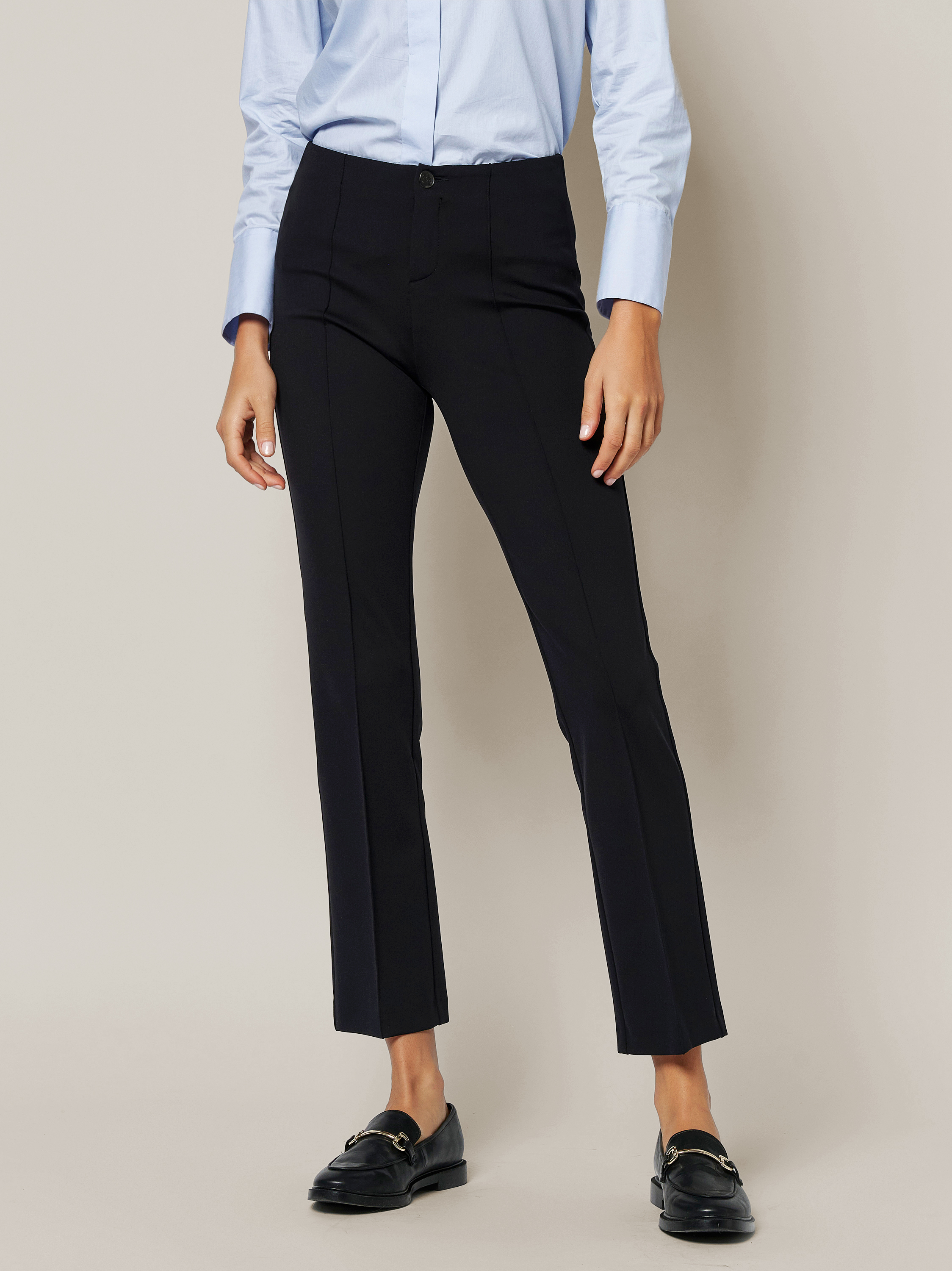 Womens trousers Alisa Slim in black, slim-fit business trousers, front view worn by model