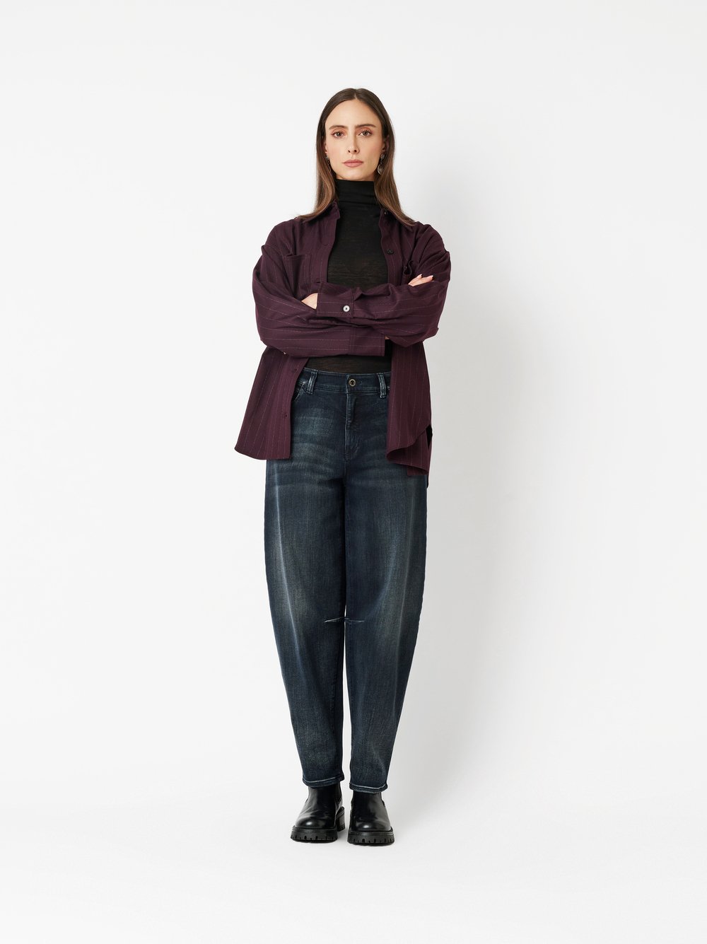 Jeans Mara_375 dark blue outfit view