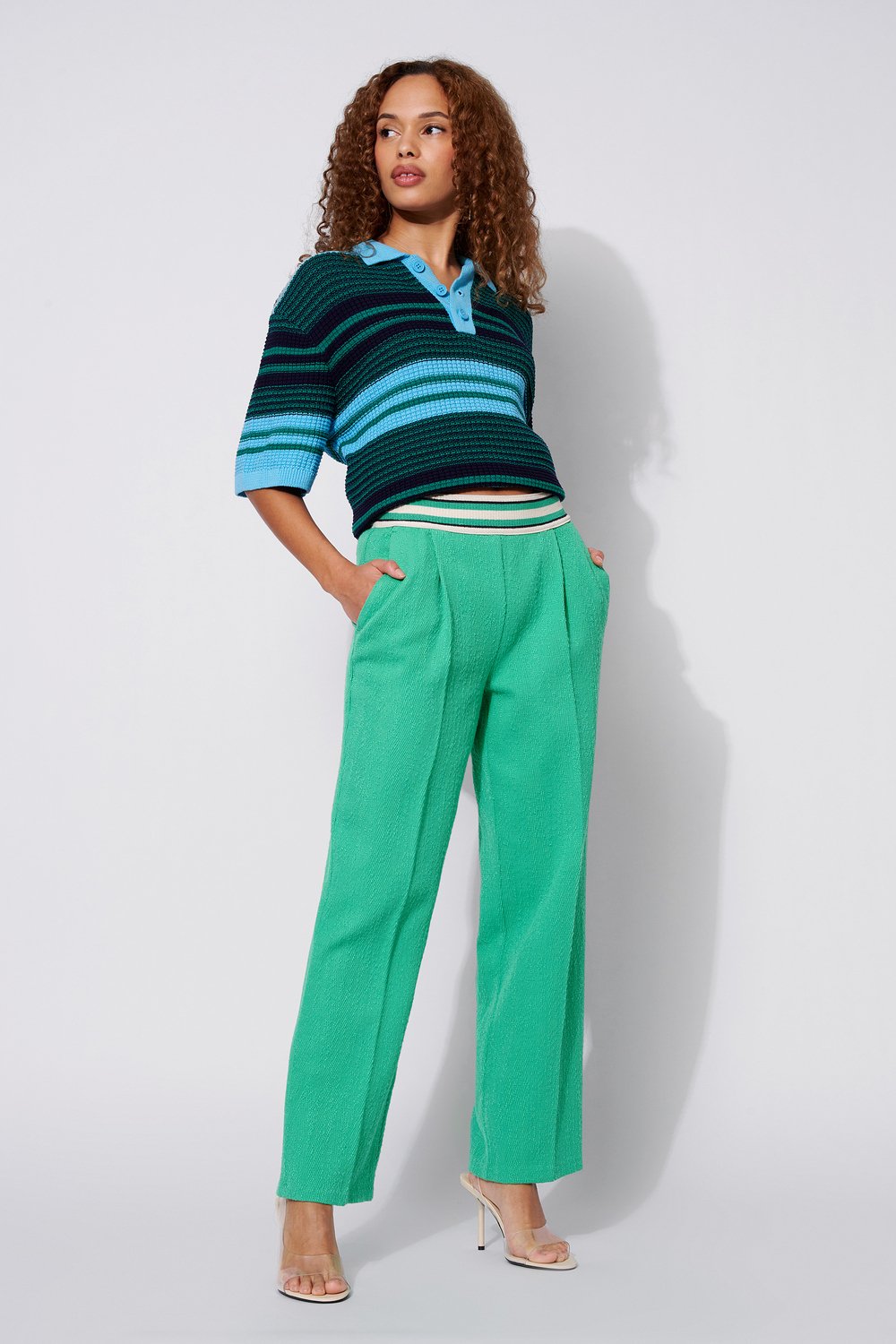 Pleated trousers with a striped waistband | Style »Mara_360« green