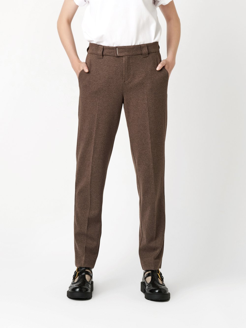 Trousers May_458 brown front view Trousers May_458 brown front view