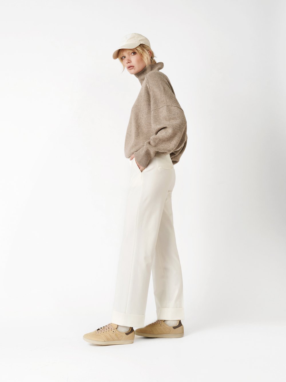 Trousers Audrey1_093 ecru outfit view