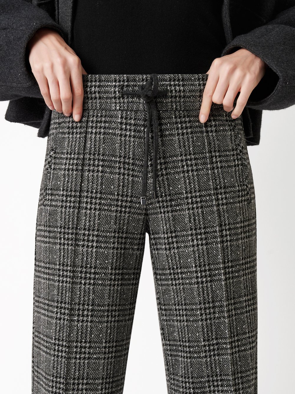 Trousers May_452 grey detail view Trousers May_452 grey detail view