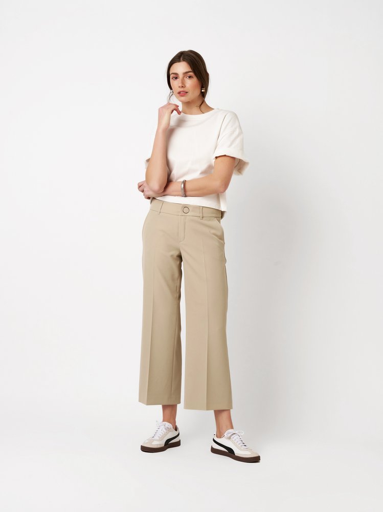 Womens trousers May Culotte in sand, fluid culottes in crepe, outfit view worn by model
