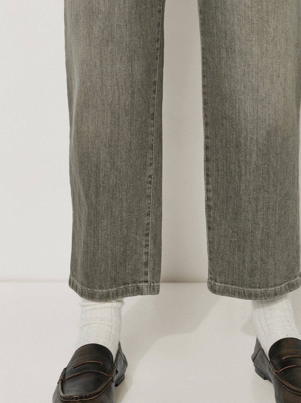Womens jeans Masha Straight in Khaki, straight-fit jeans in an authentic wash, detail view
