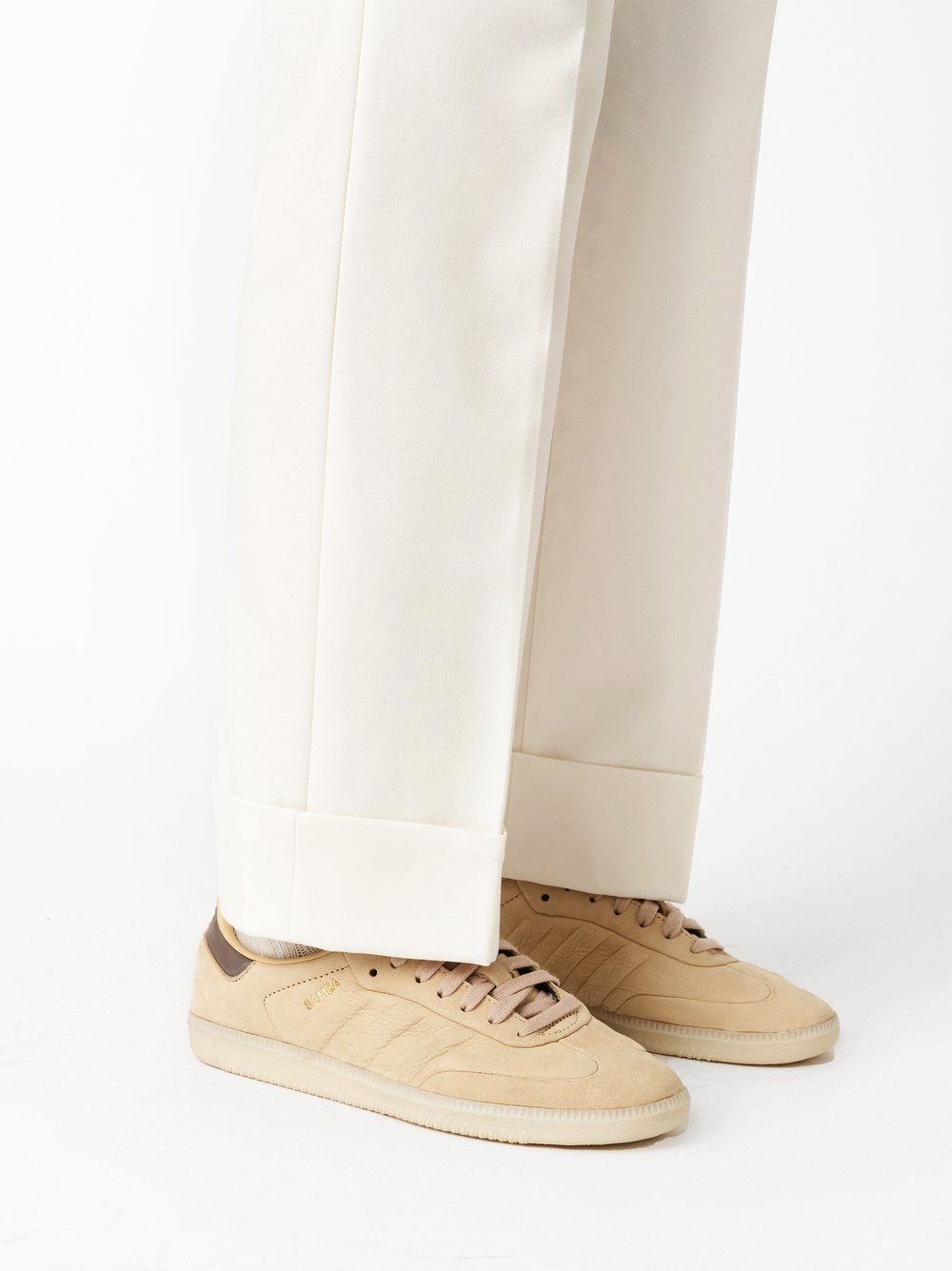 Trousers Audrey1_093 ecru detail view Trousers Audrey1_093 ecru detail view