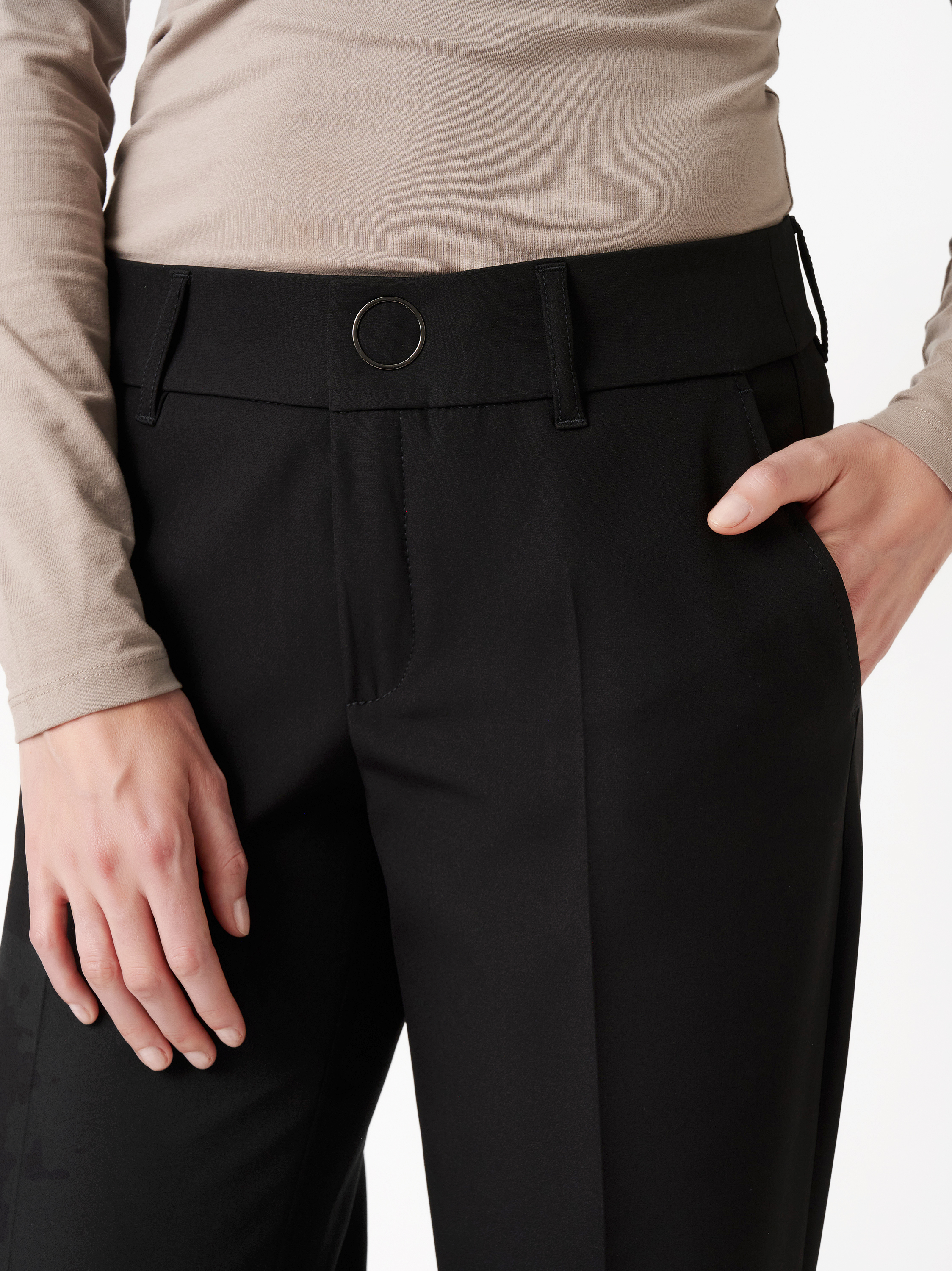 Trousers May_305 black detail view Trousers May_305 black detail view