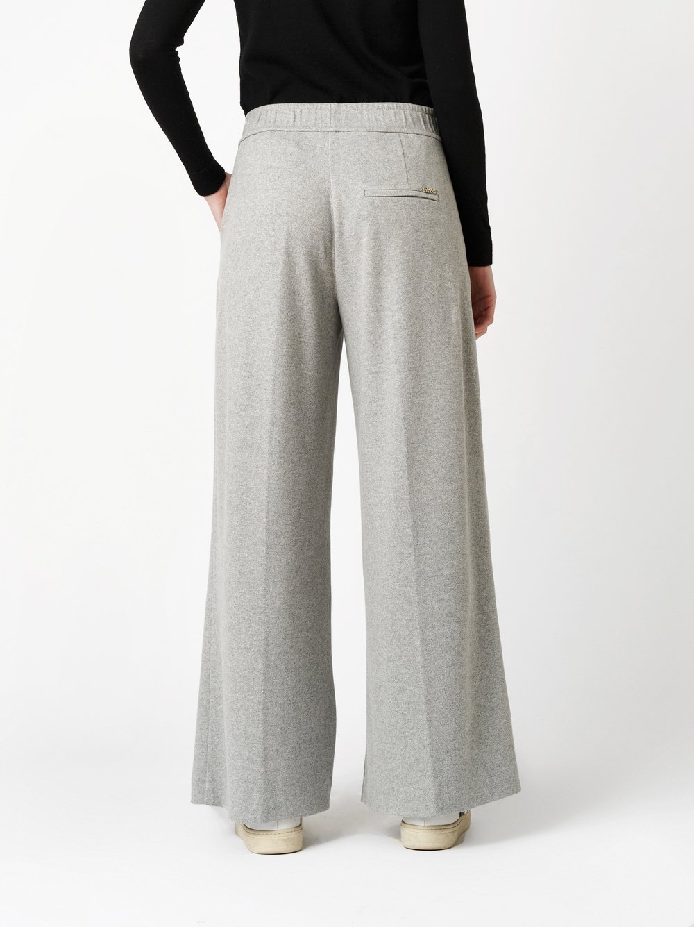 Trousers Mara_403 light grey rear view Trousers Mara_403 light grey rear view