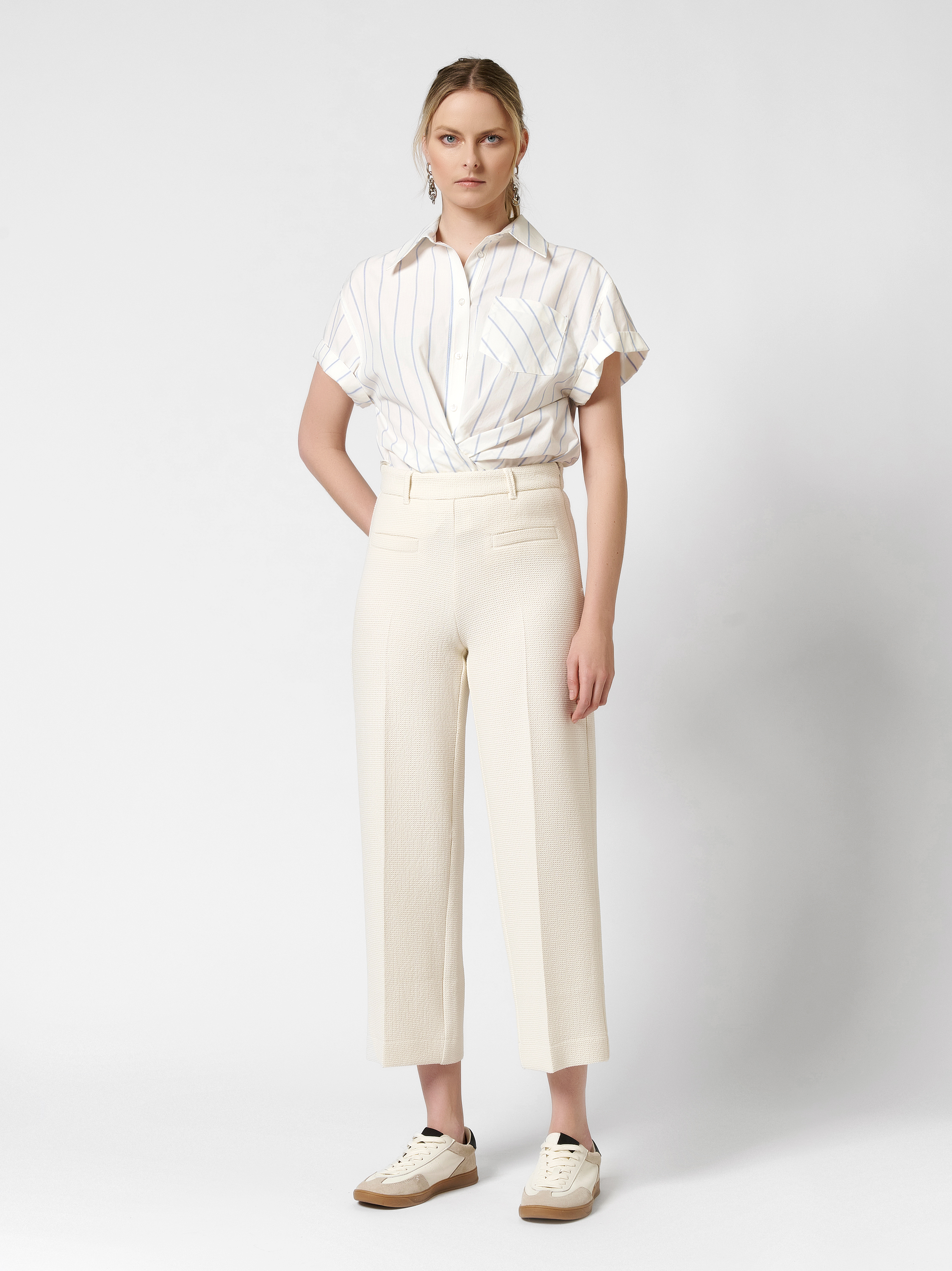 Trousers Mara_355 light sand outfit view Trousers Mara_355 light sand outfit view