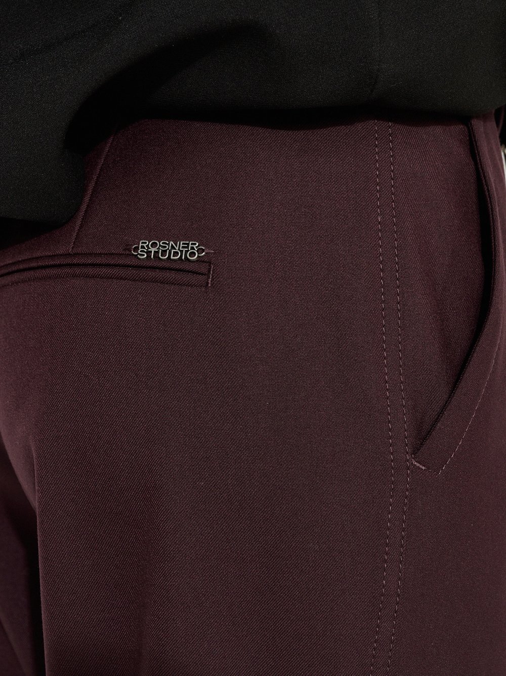 Womens trousers Audrey Turn Up in Bordeaux, tailoring trousers with turn-up, detail view