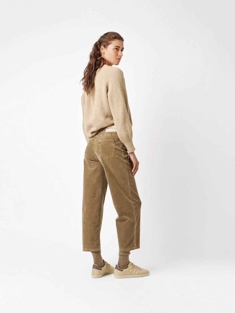Hose Antonia_398 camel Outfitansicht