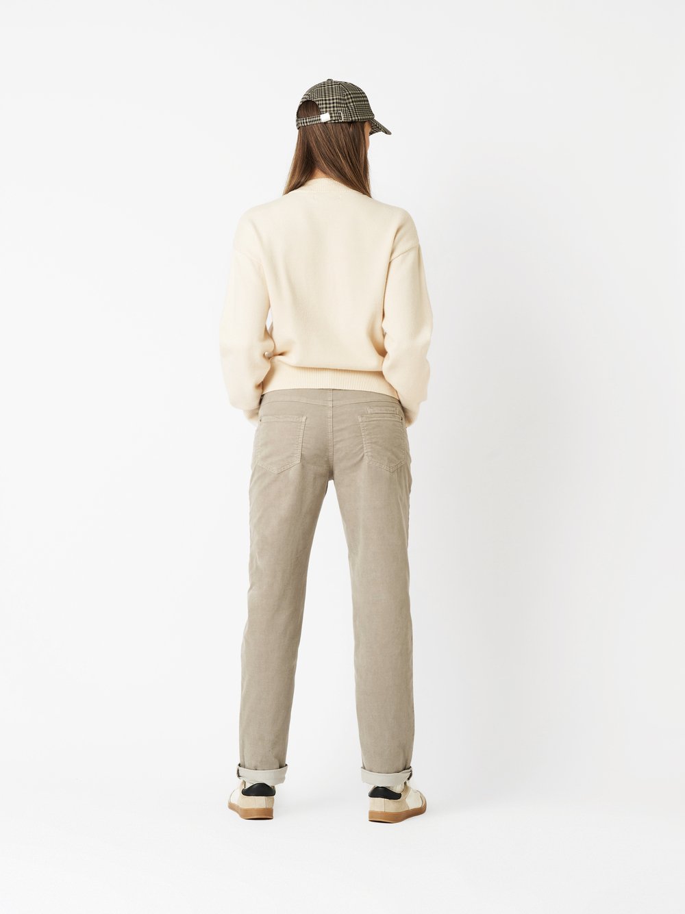 Hose Masha_154 light taupe Rueckansicht Hose Masha_154 light taupe Rueckansicht