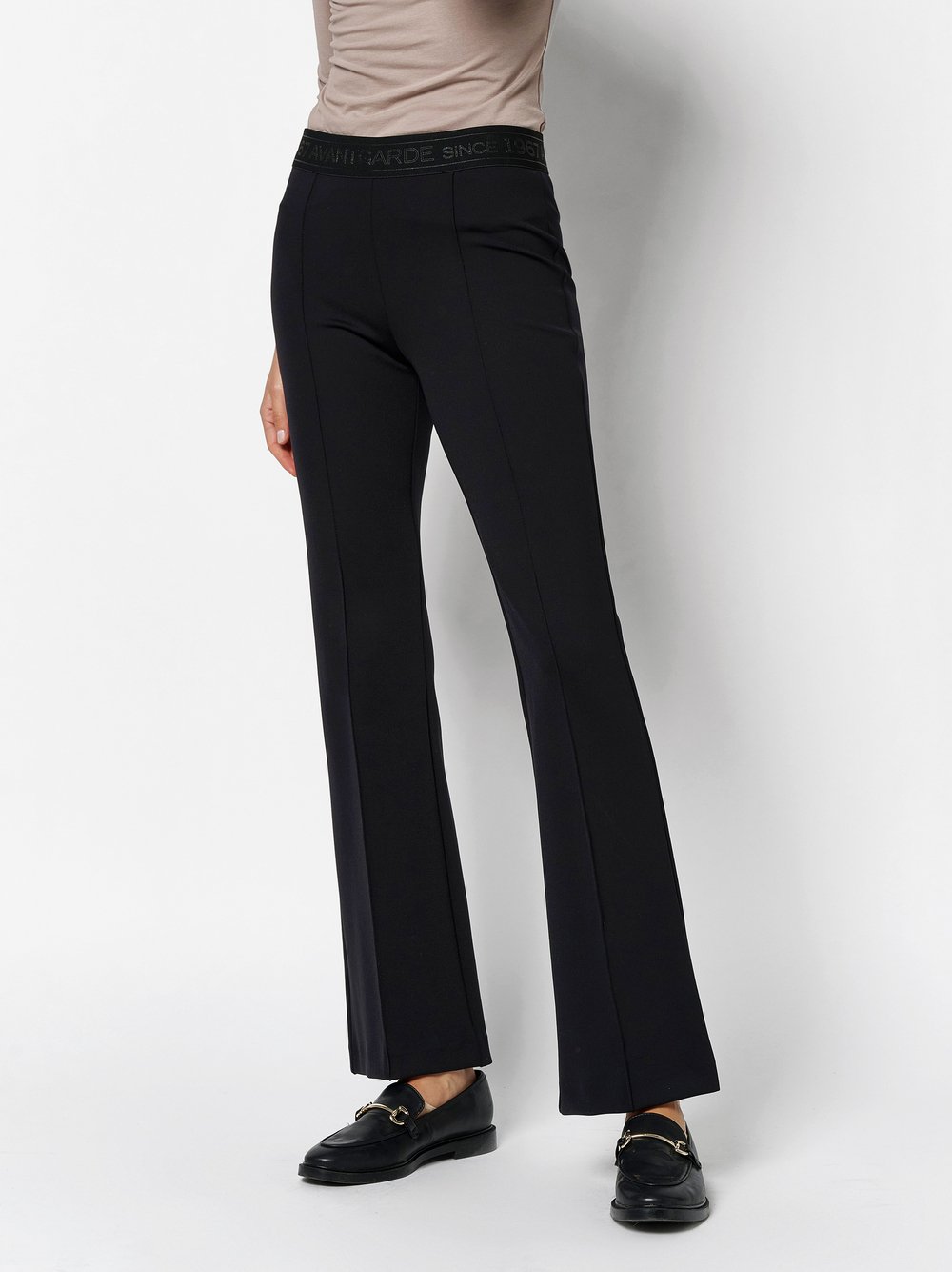 Trousers Alisa_309 black front view Trousers Alisa_309 black front view