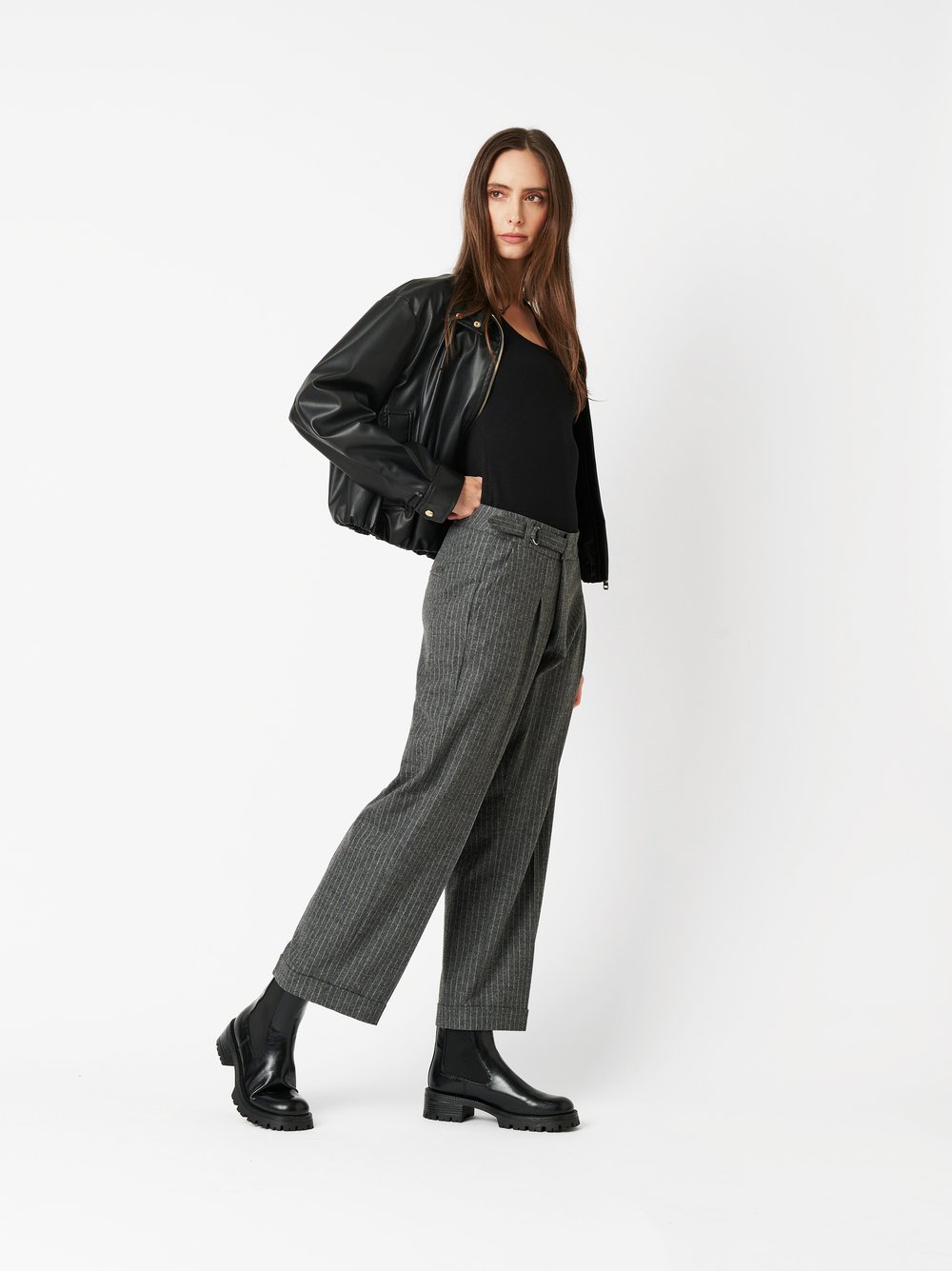 Trousers May_321 grey outfit view Trousers May_321 grey outfit view