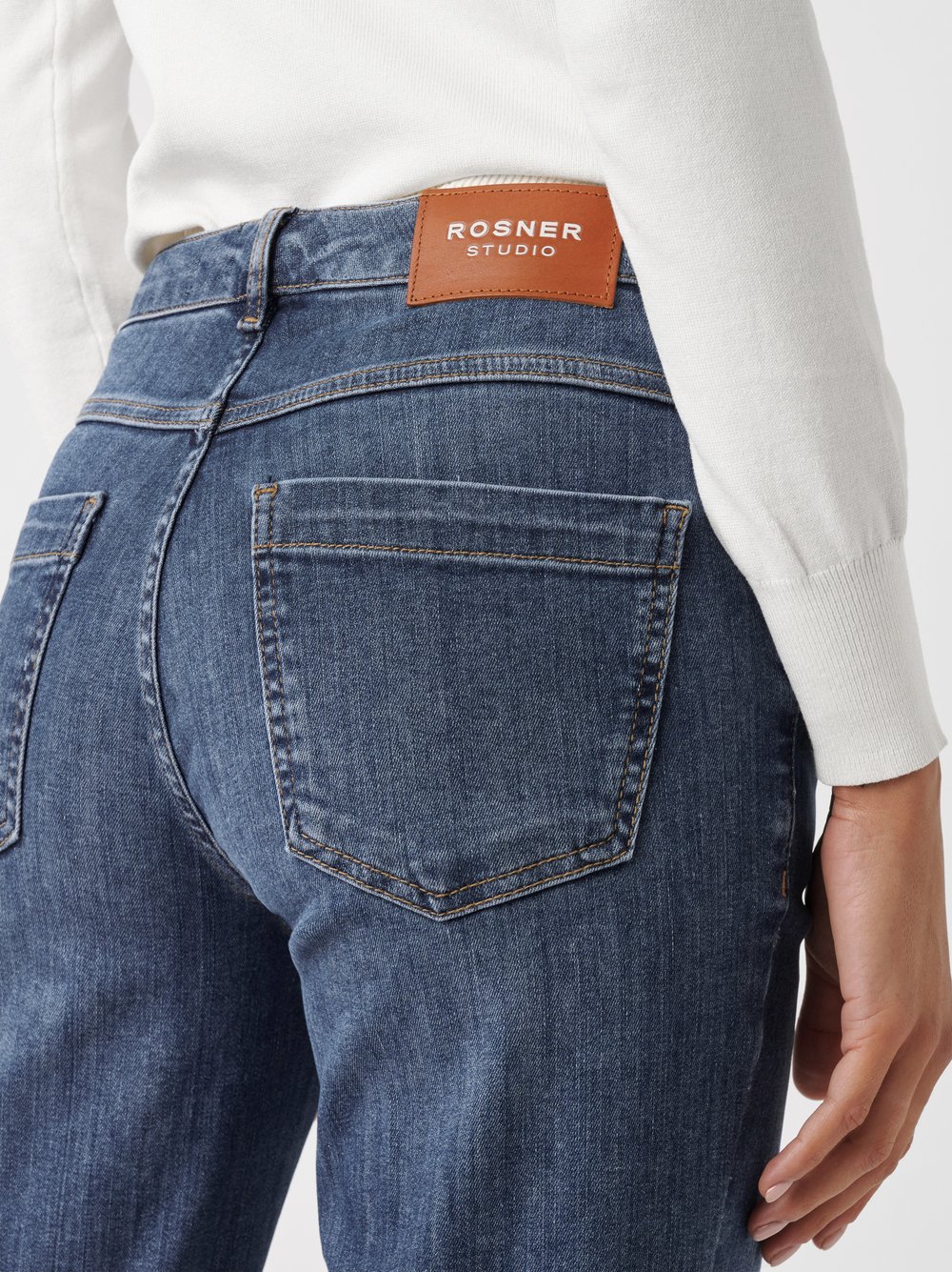 Jeans Antonia_341 mid blue Detailansicht Jeans Antonia_341 mid blue Detailansicht