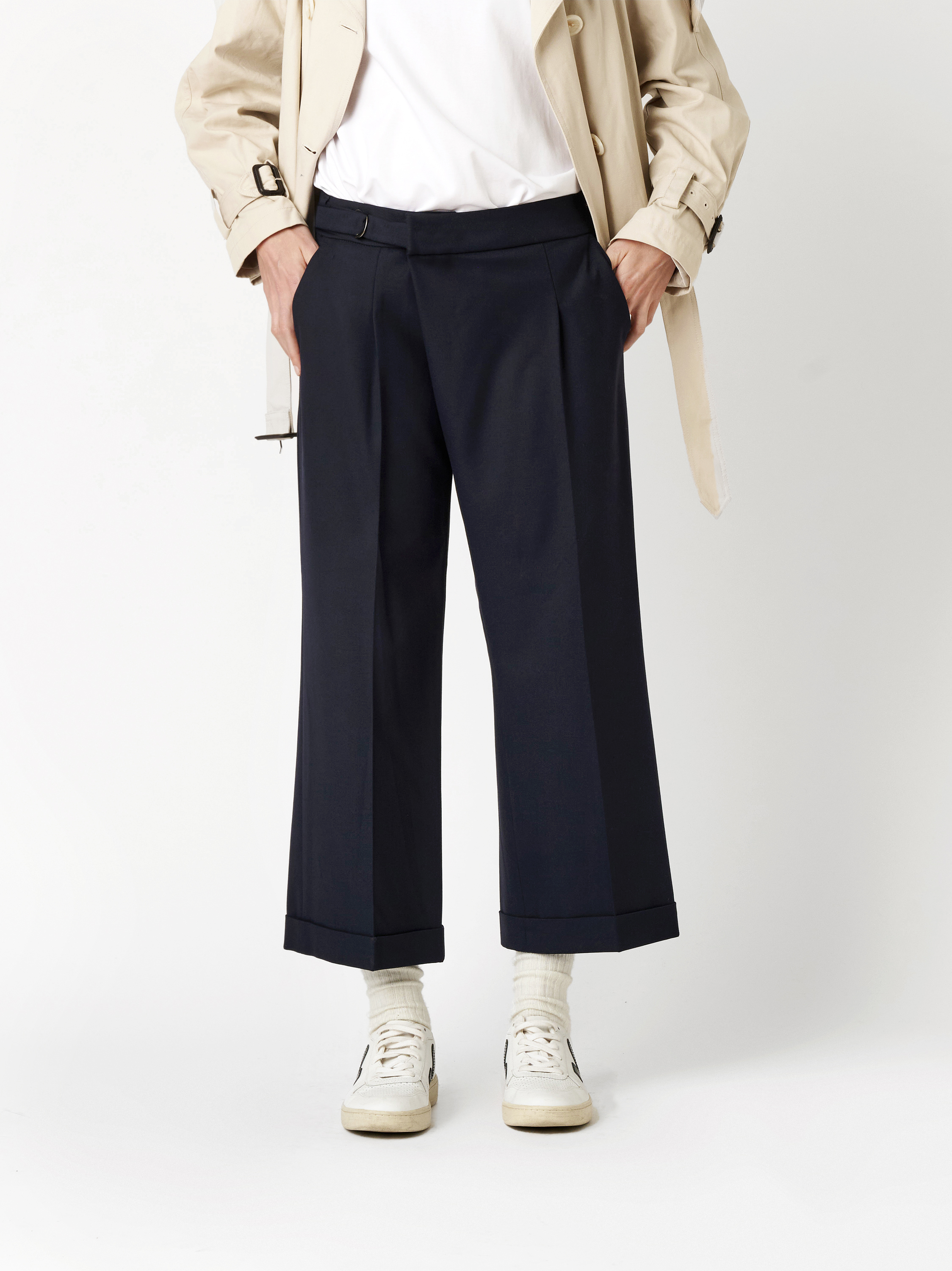 Trousers May_321 navy front view Trousers May_321 navy front view